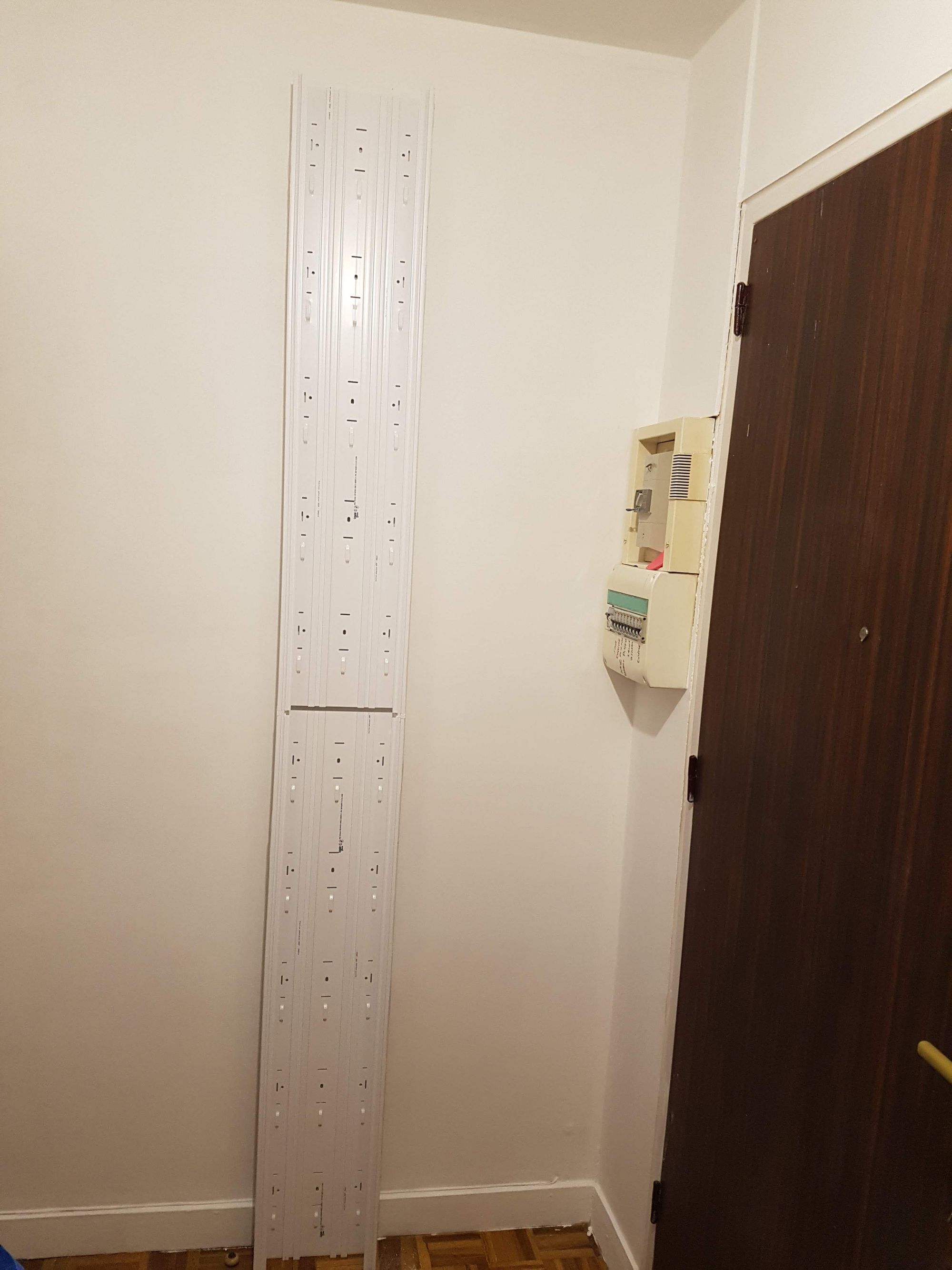 GTL à son arrivée, environ 240cm, plus haut que nécessaire